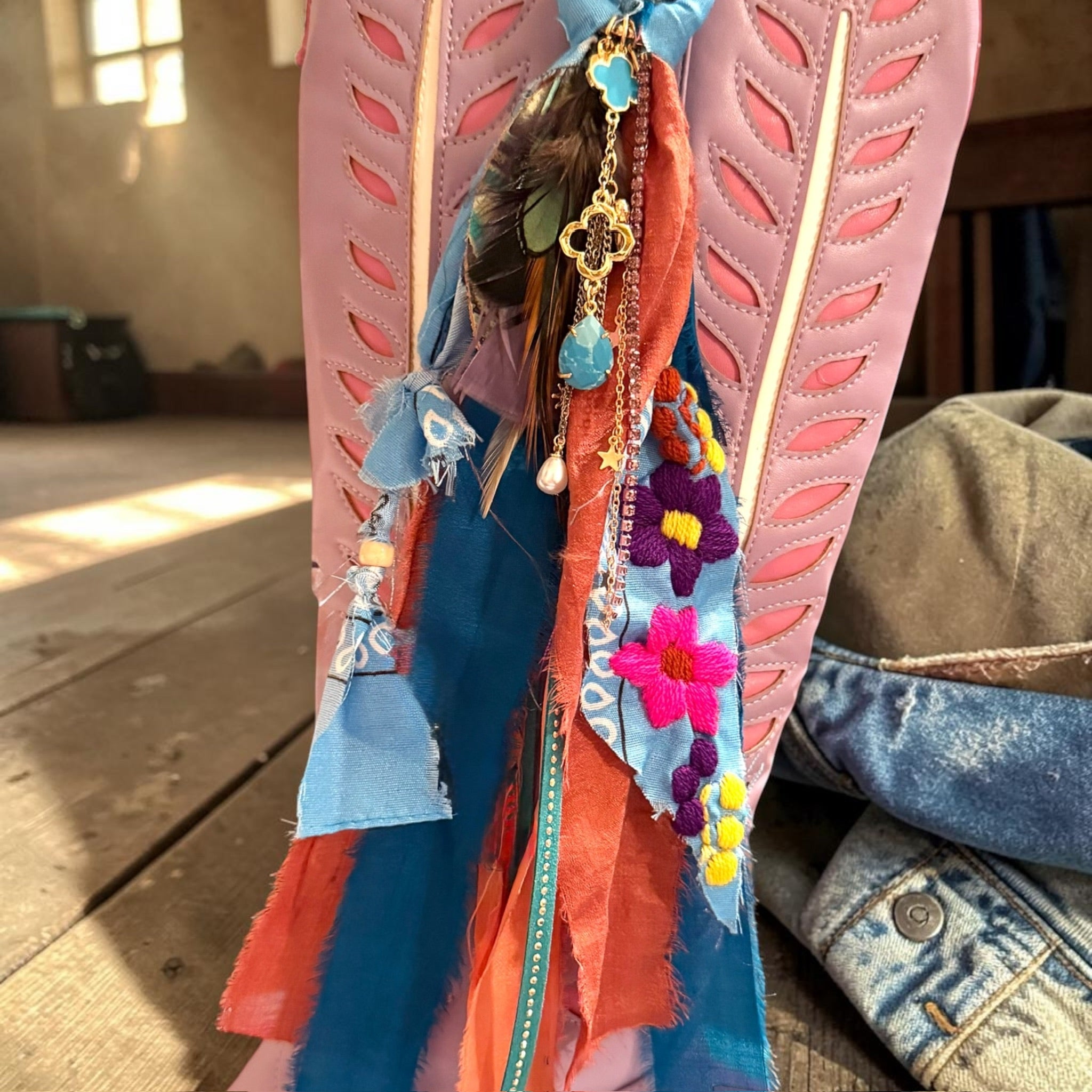 BOOT SWAG – C. Shel