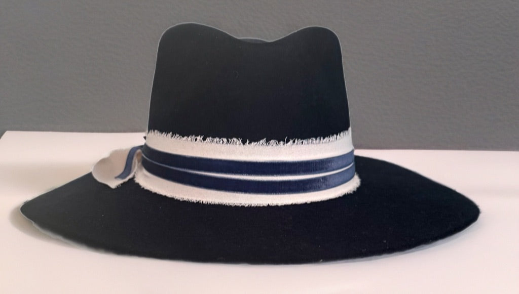 Apache Navy Star Hat